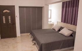 Makronissos Beach Studio